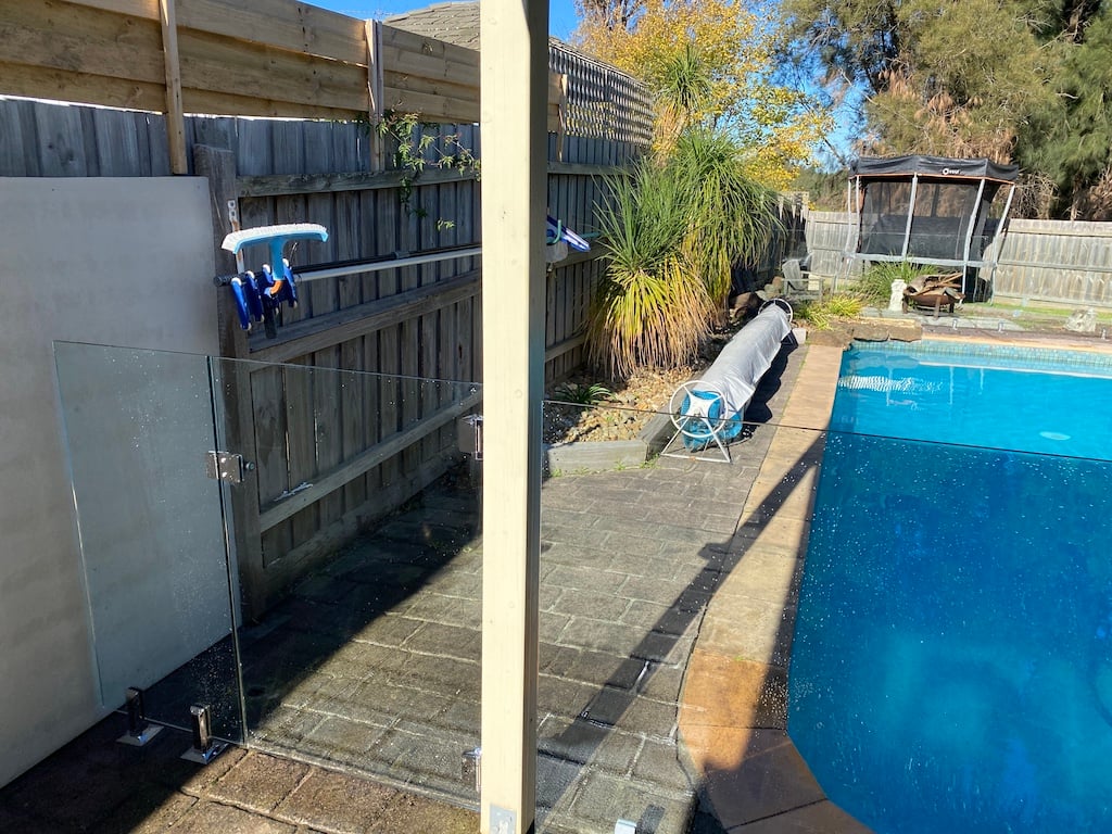 pool fence chelsea heights 6