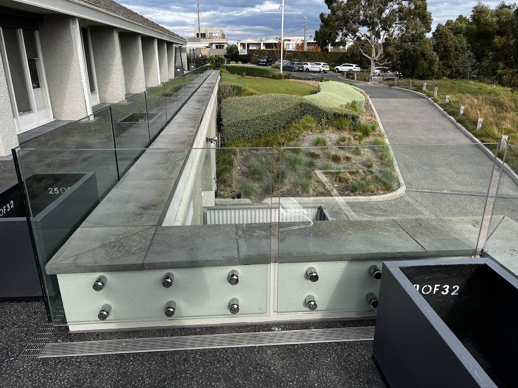 Dupont Sentry Laminated Glass Balustrade