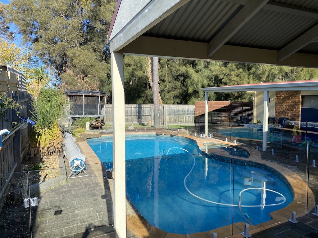 pool fence chelsea heights 2