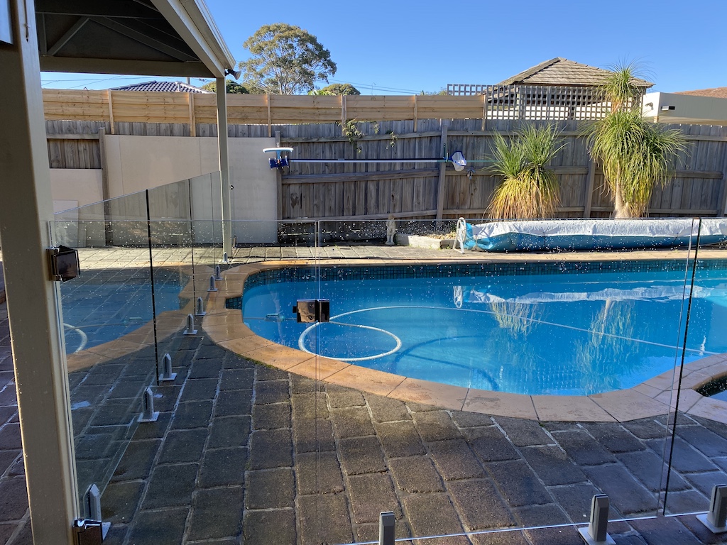 pool fence chelsea heights 5