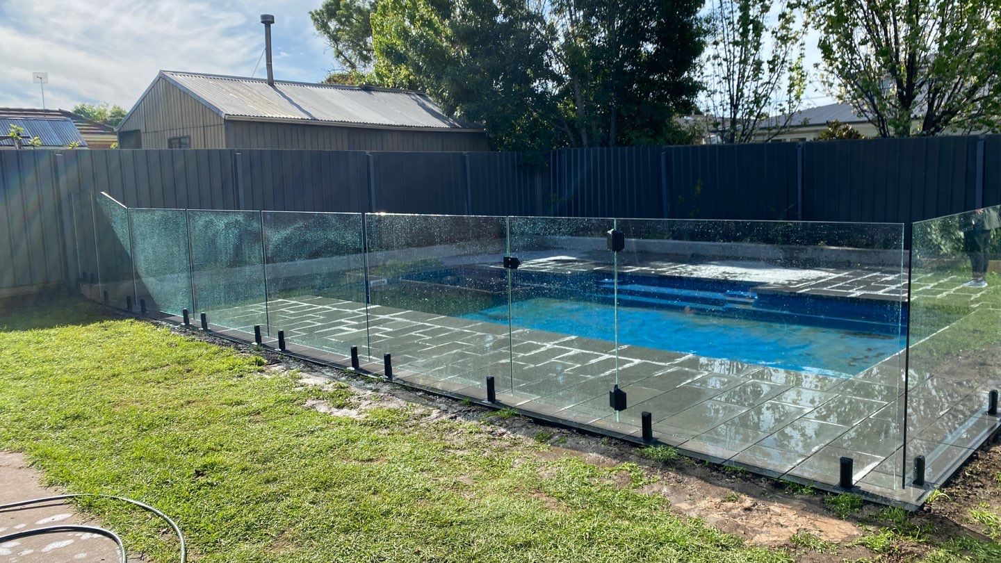 Glass Pool Fence Aberfeldie 3