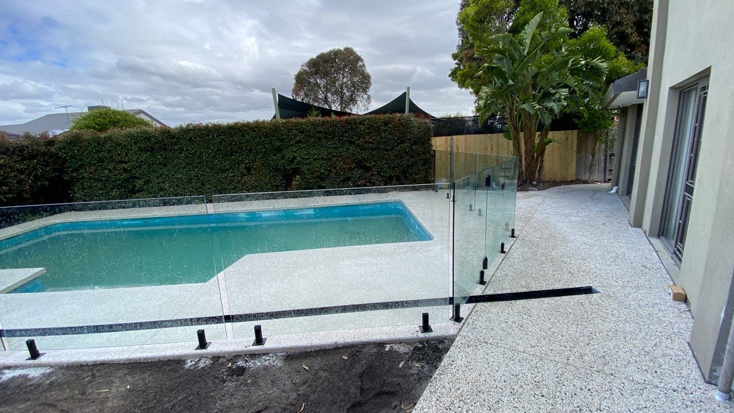 Glass Pool Fence Kialba 4