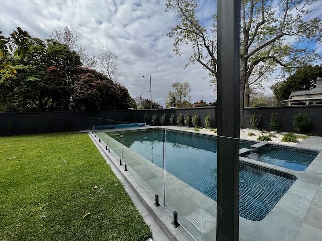 Glass Pool Fencing Camberwell 5