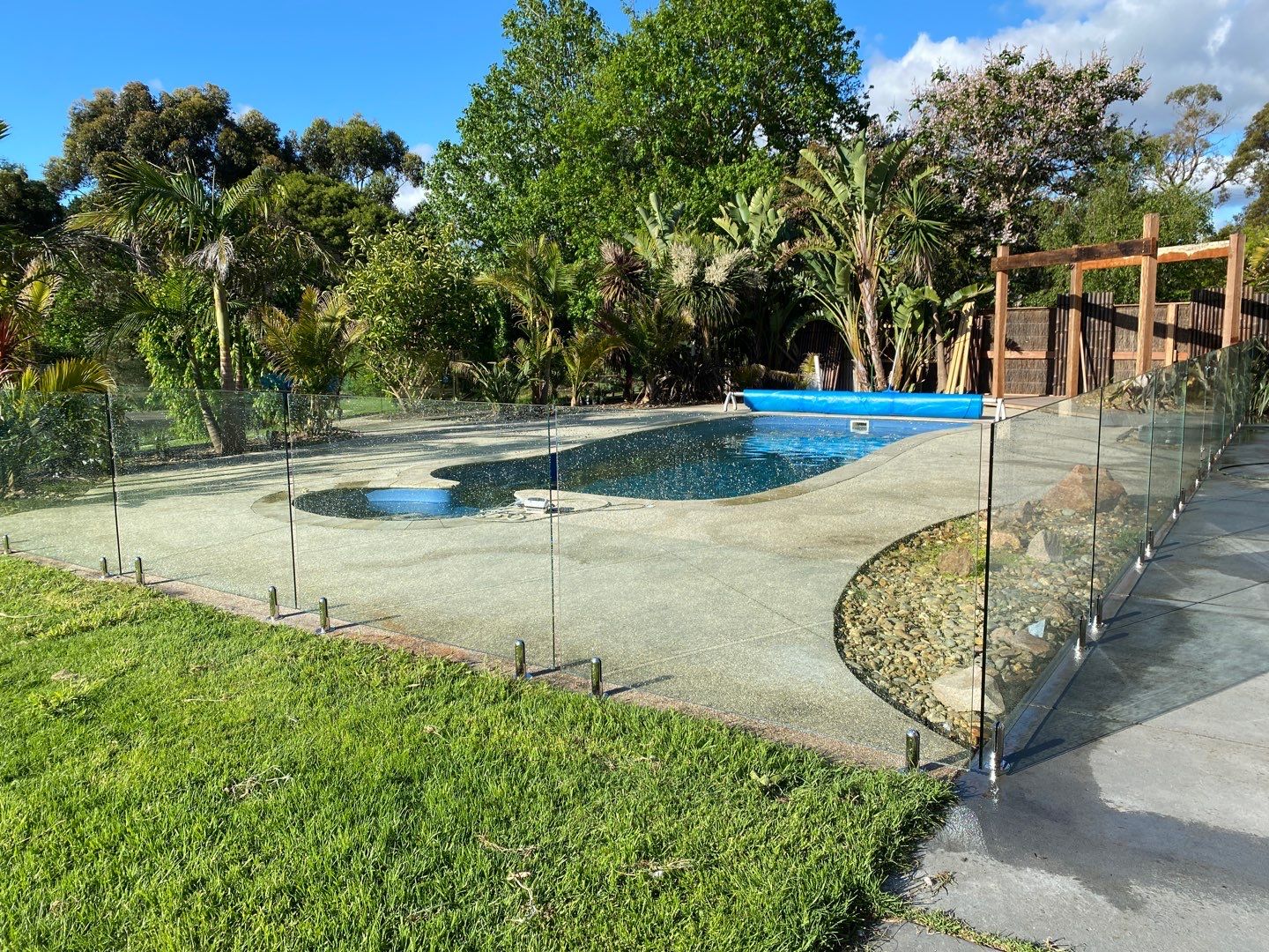 Glass Pool Fencing Cranbourne South 3