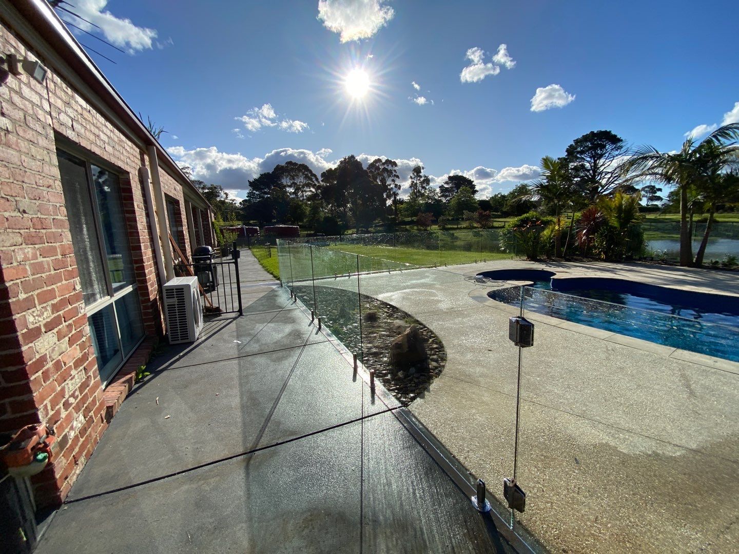 Glass Pool Fencing Cranbourne South 9