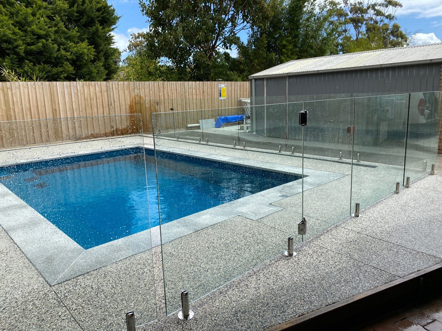 Glass Pool Fencing Frankston North 3