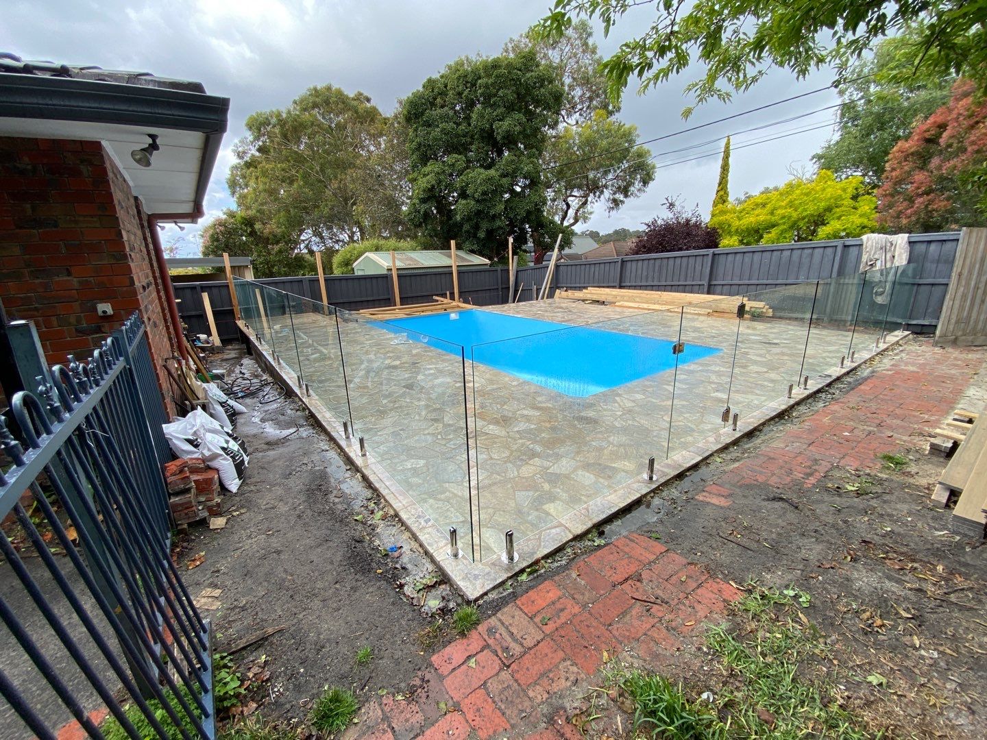 Glass Pool Fencing Frankston South 2